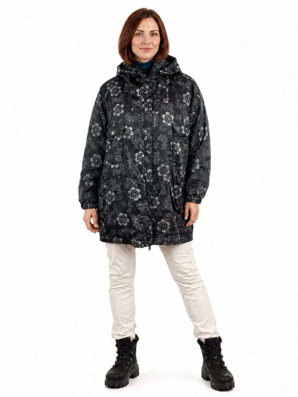 Vintage NILS Ski Jacket Size 8 Black Floral